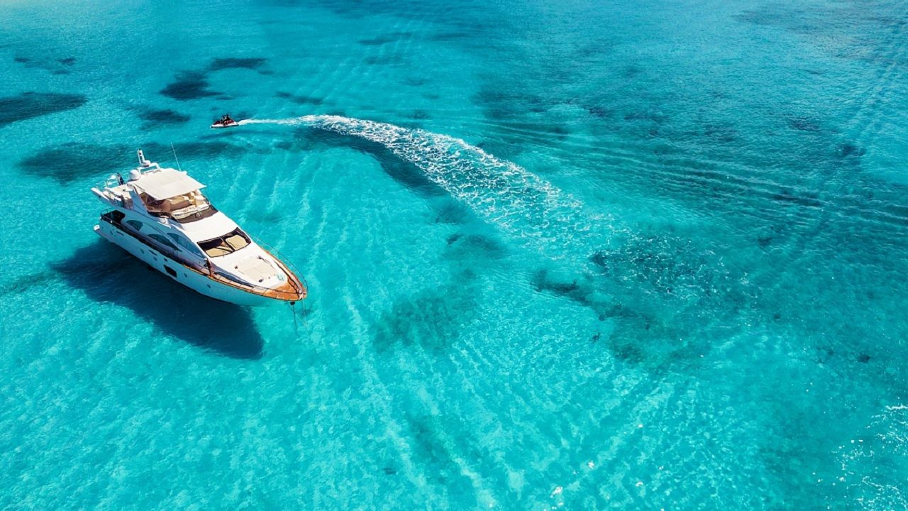 Summer cruise on the boat